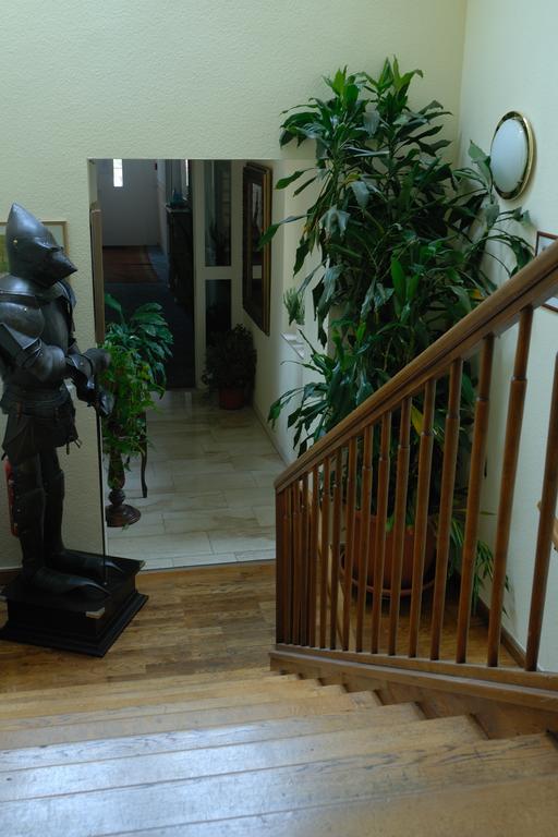 Апартаменты Haus "Beuth" Бад-Эльстер Экстерьер фото